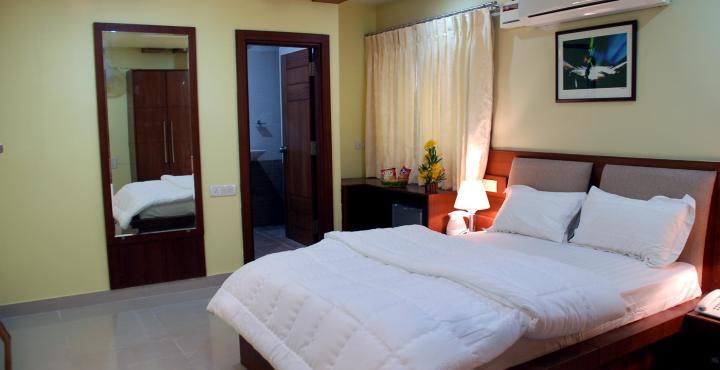 Hotel Sri Madhura Inn Haydarabad Dış mekan fotoğraf